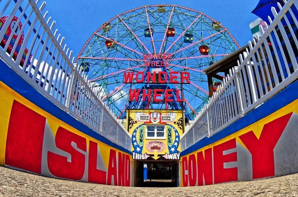 Deno’s Wonder Wheel above the amusement park entrance