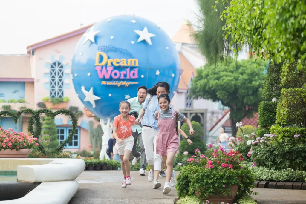 Dream World amusement park in Pathum Thani, Thailand