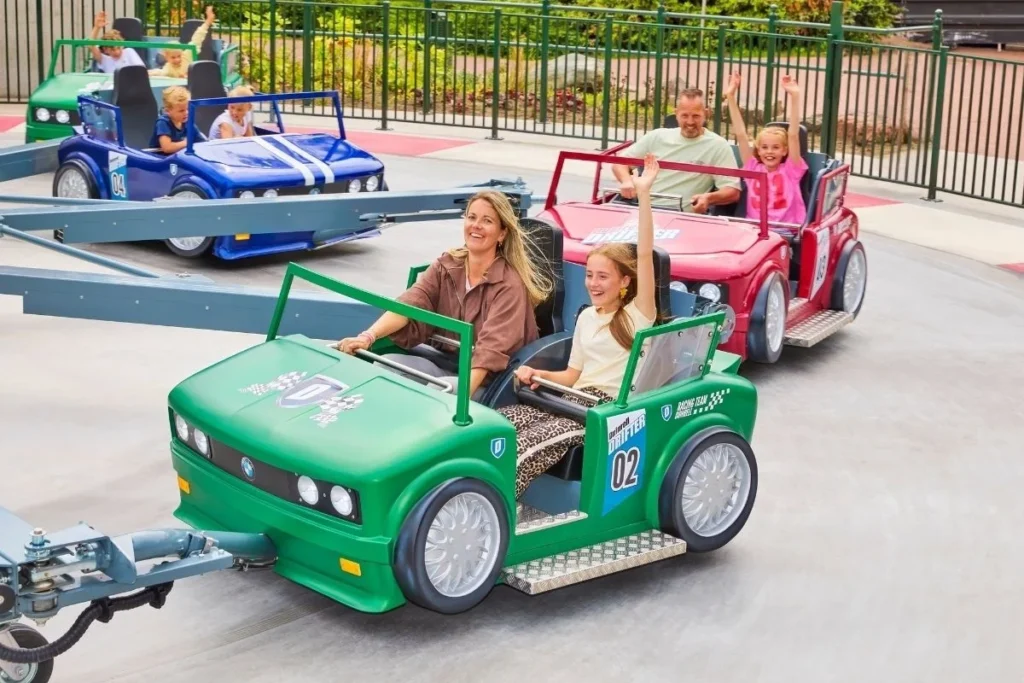 Families riding Duinrell Drifter at Duinrell Amusement Park